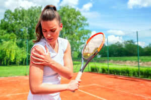 テニス肩の痛み
